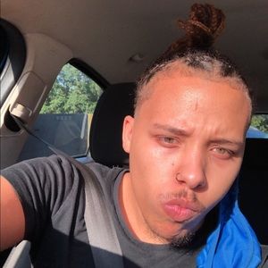 Meet your Posher, Caleb